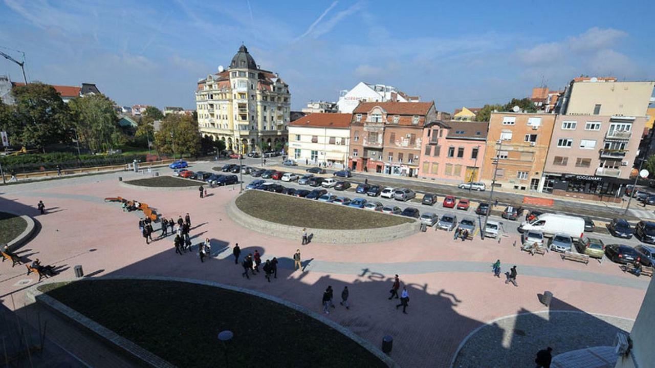 Centar Novi Sad-Studio No.4 Exteriör bild